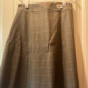Skirt new with tags